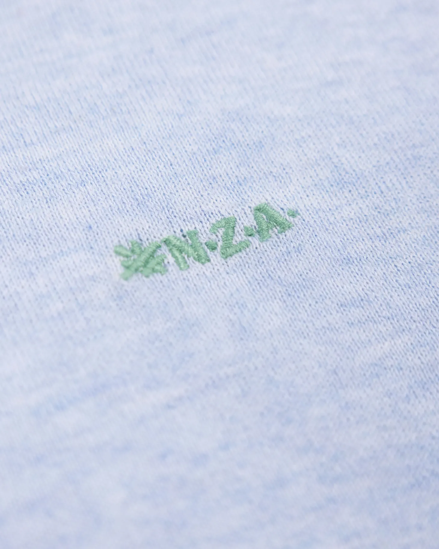 Basic hellblaues Poloshirt