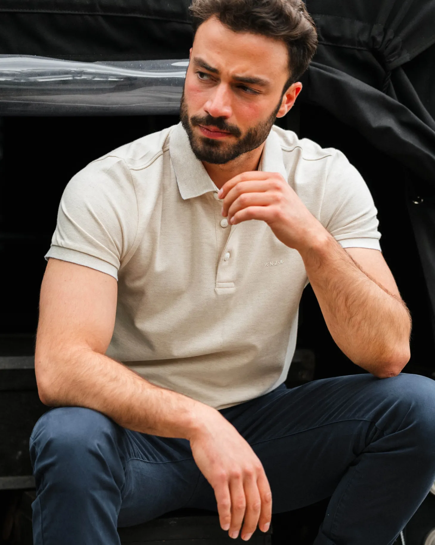 Beiges Poloshirt aus Baumwolle