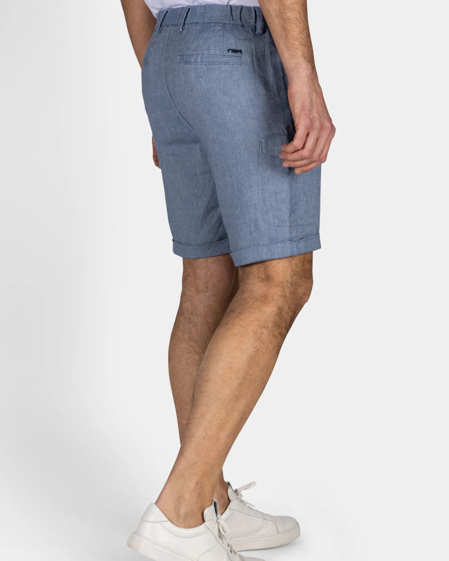 Blaue Leinen-Chino-Shorts