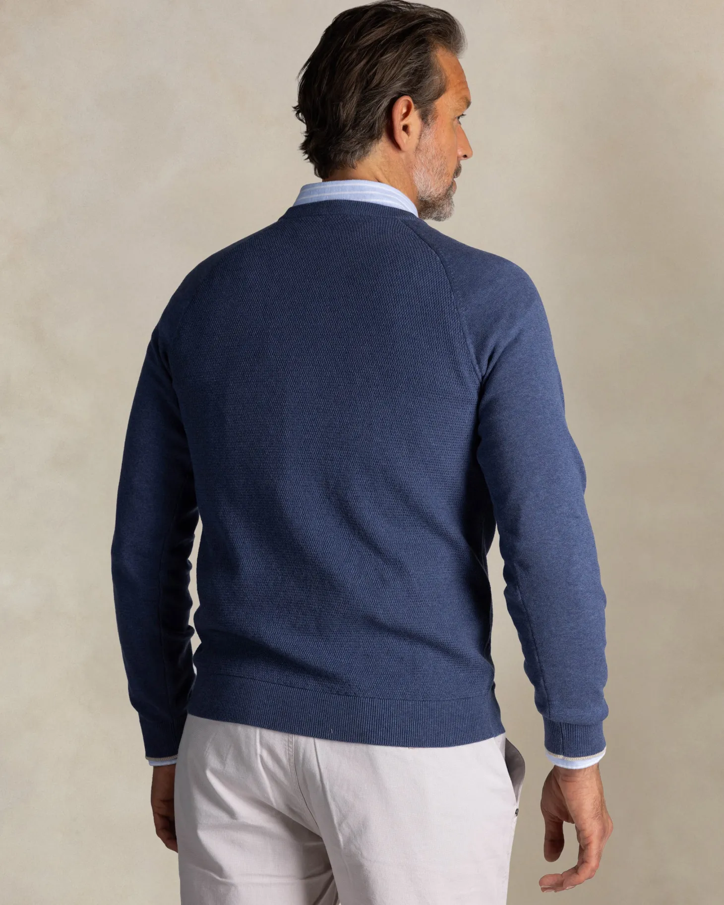 Blauer Baumwollpullover mit Rundhalsausschnitt