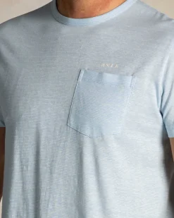 Blaues leinen-t-shirt mit rundhalsausschnitt