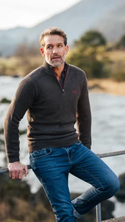 Brauner Pullover mit halbem Reißverschluss - Mud