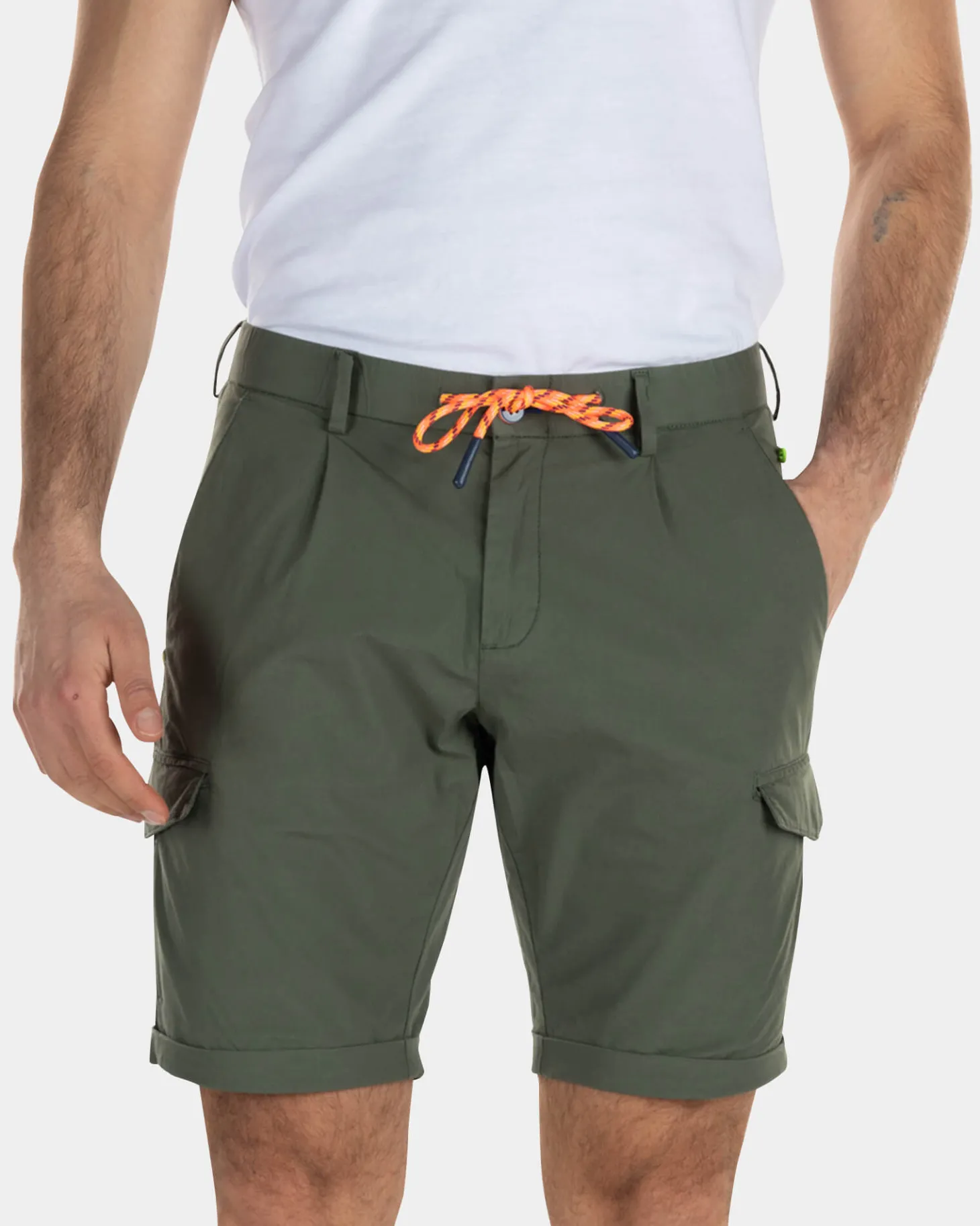 Cargo-Shorts aus Baumwolle - High Summer Army