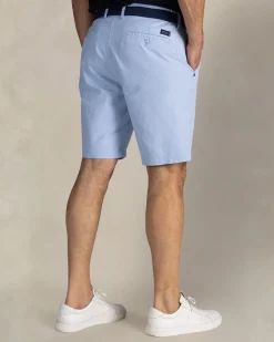 Hellblaue Baumwollshorts mit Stretch