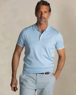 Hellblaues klassisches Poloshirt