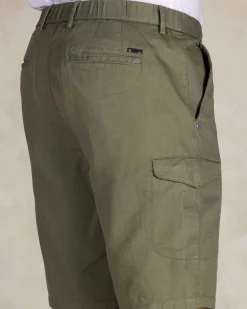 Hellgrüne Leinen-Cargo-Shorts