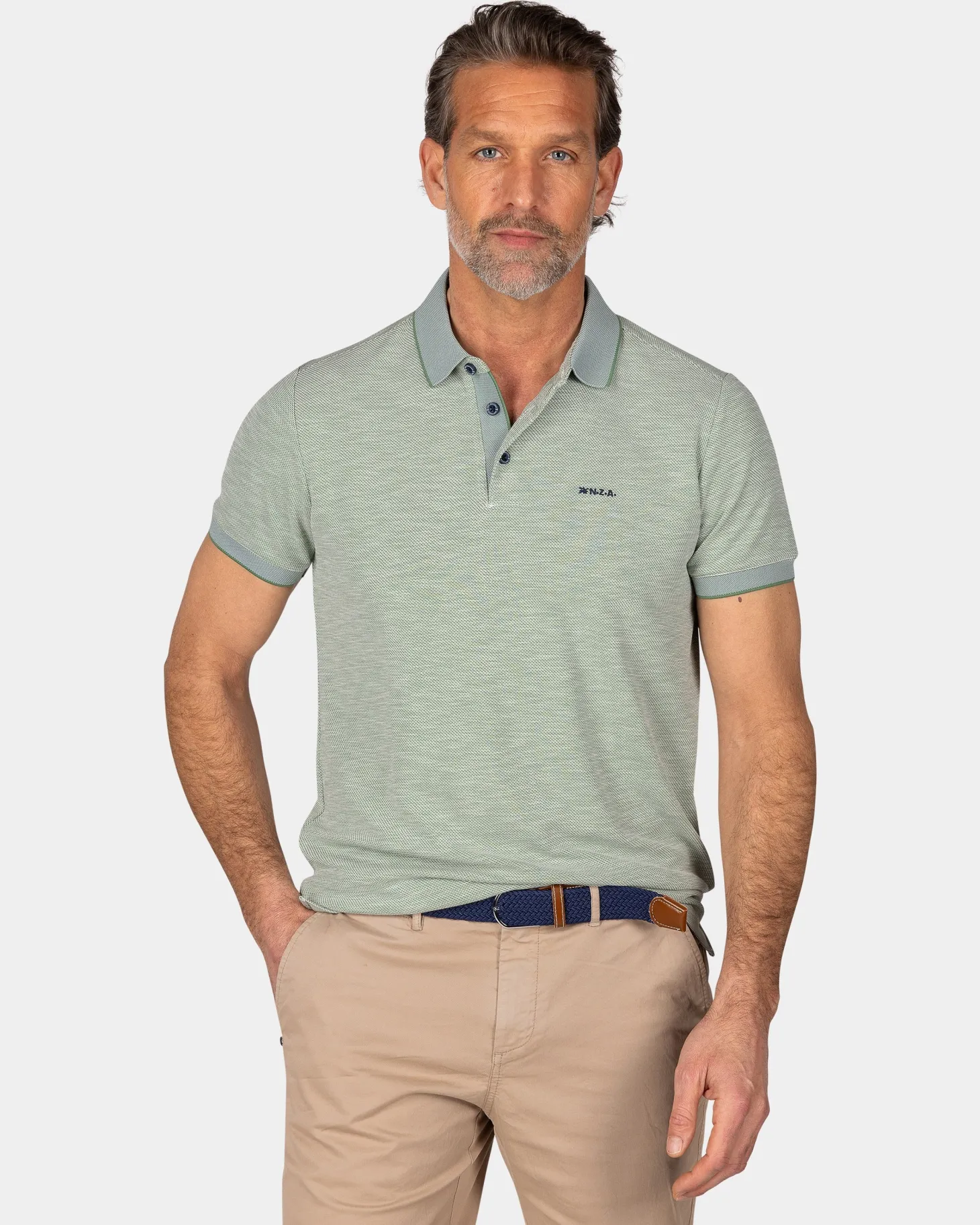 Hellgrüne Polo mit Modal