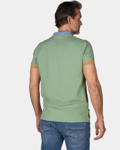 Hellgrünes sportliches Poloshirt