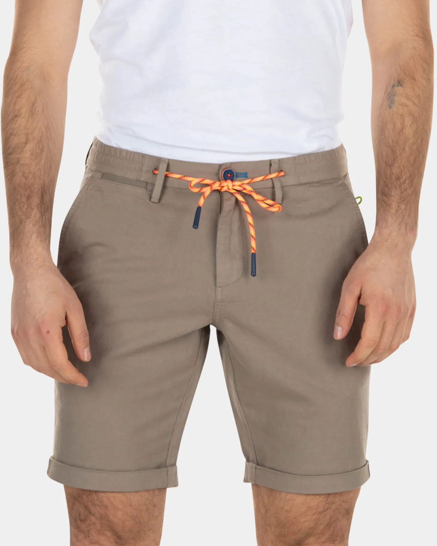 Kurzen Chino aus Leinen mit Stretchanteil - Stone
