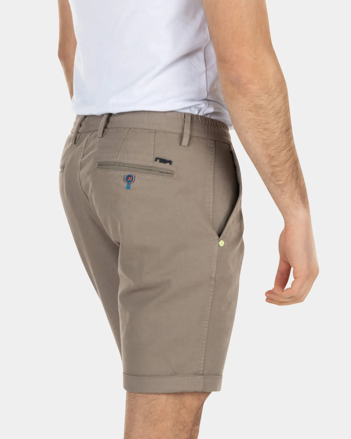 Kurzen Chino aus Leinen mit Stretchanteil - Stone
