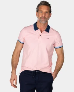 Pastellrosa Polo mit blauen Kragen