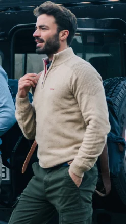 Sandfarbener Pullover mit halbem Reißverschluss - Shimmering Sand